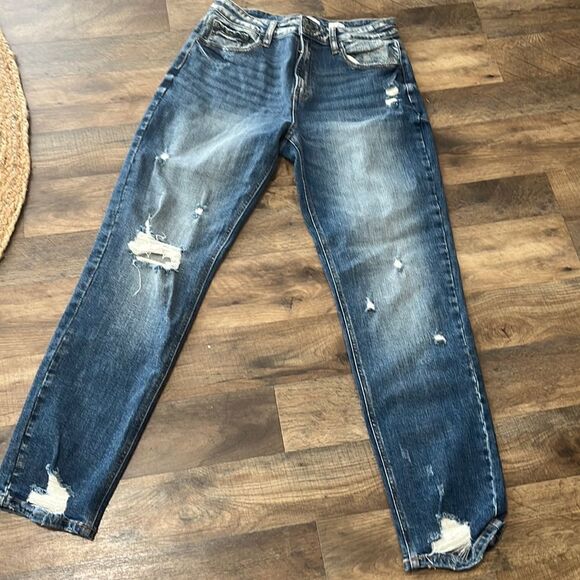 Kancan high rise relaxed fit distressed jeans. Size 27. - Picture 1 of 7
